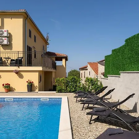 Casa Romito Ferienhaus *